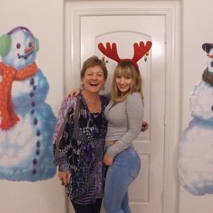 Meet your Posher, Crystal